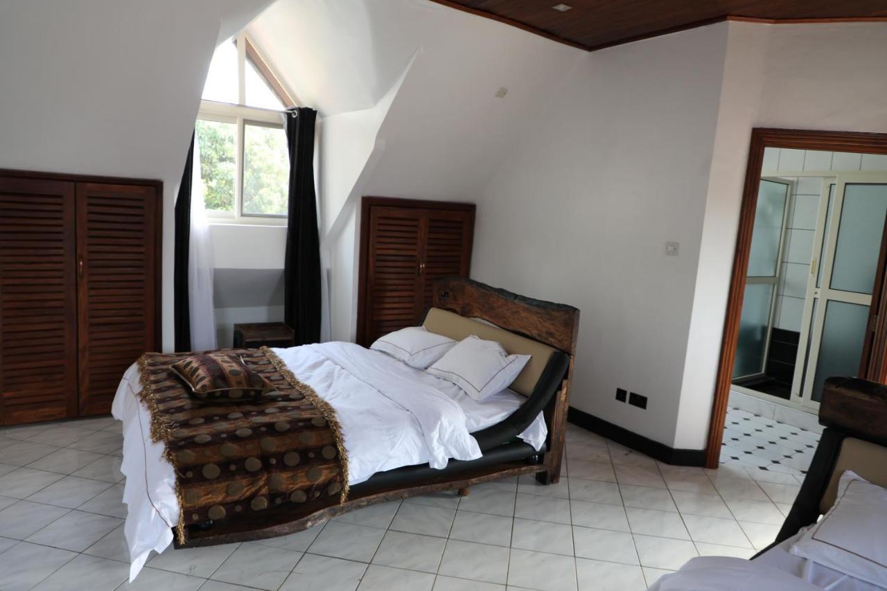 Stallion Place - Bed And Breakfast 坎帕拉 外观 照片